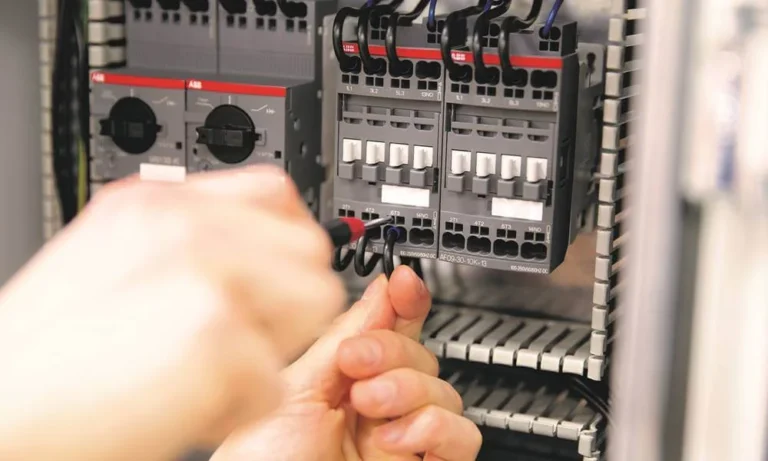 ABB Push-in terminalli kontaktör çözümü