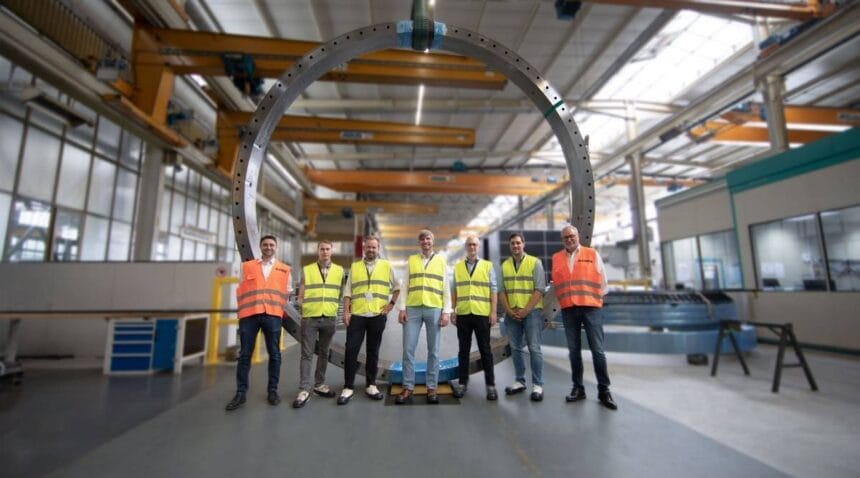 Liebherr, Avrupa'nın en büyük açılır kapanır köprüsü için döner rulman tedarik ediyor