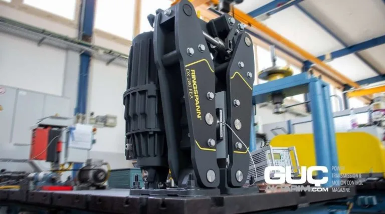 RINGSPANN’in fren ürün grubundaki yeni amiral gemisi: DX 280 FEA elektrohidrolik disk freni, konveyör bantları, vinçler ve kovalı kazıyıcı sistemlerde kaldırma ve yürütme tahrikleri için geliştirilmiştir.